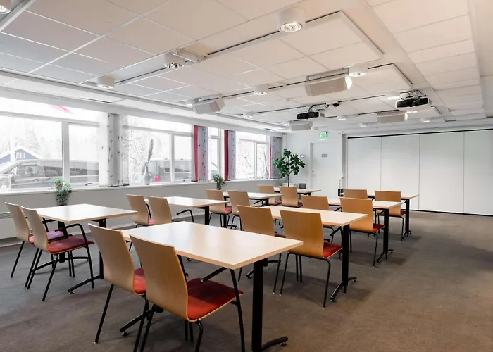 Olympiatoppen Sportshotel - Scandic Partner מלון 3*